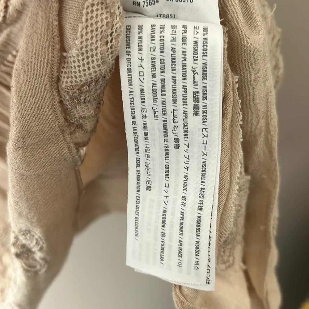 Abercrombie & Fitch Beige Embroidered Tank Top - Picture 4 of 5